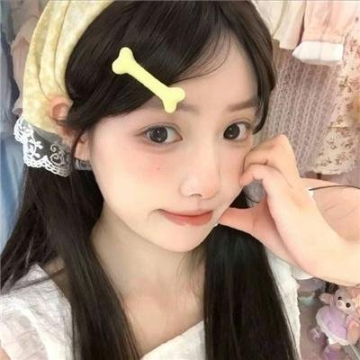 金爪女郎
